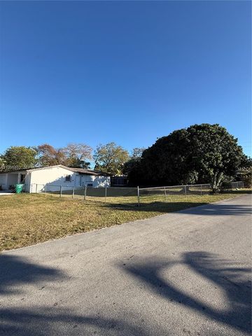 8772 SW 143rd St 8772, Palmetto Bay, FL 33176