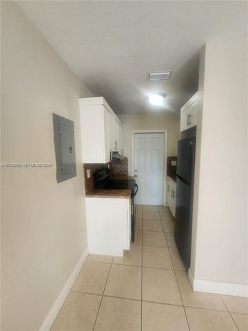 22025 SW 117th Avenue 2, Miami, FL 33170