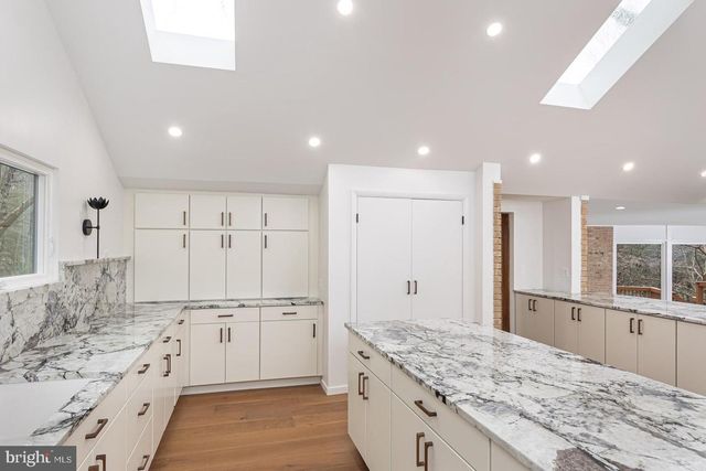 903 IVY HILL RD, Cockeysville, MD 21030