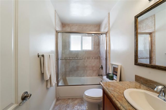 551 W Stocker Street 3, Glendale, CA 91202