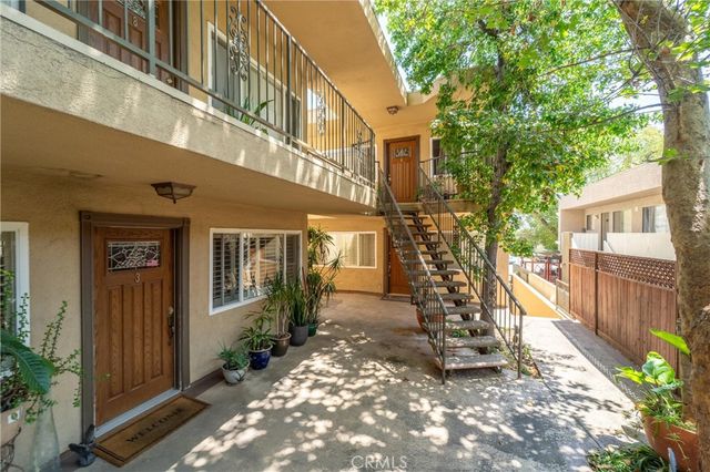 551 W Stocker Street 3, Glendale, CA 91202