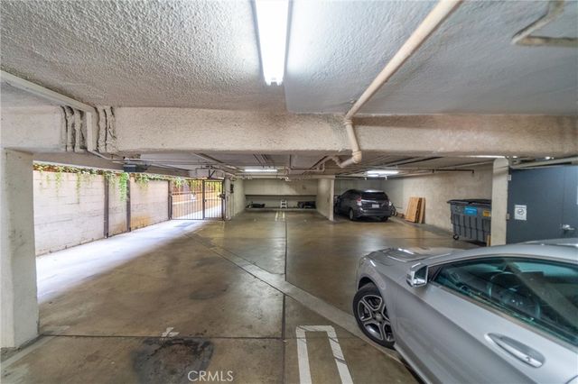 551 W Stocker Street 3, Glendale, CA 91202