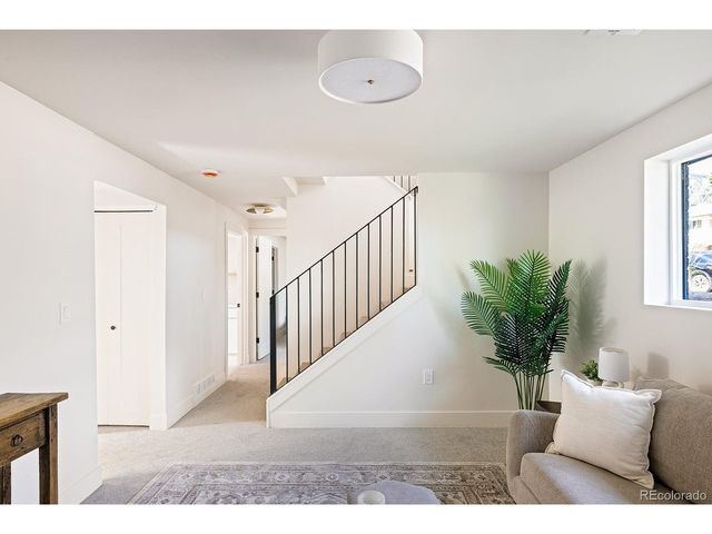 727 Ithaca Dr, Boulder, CO 80305