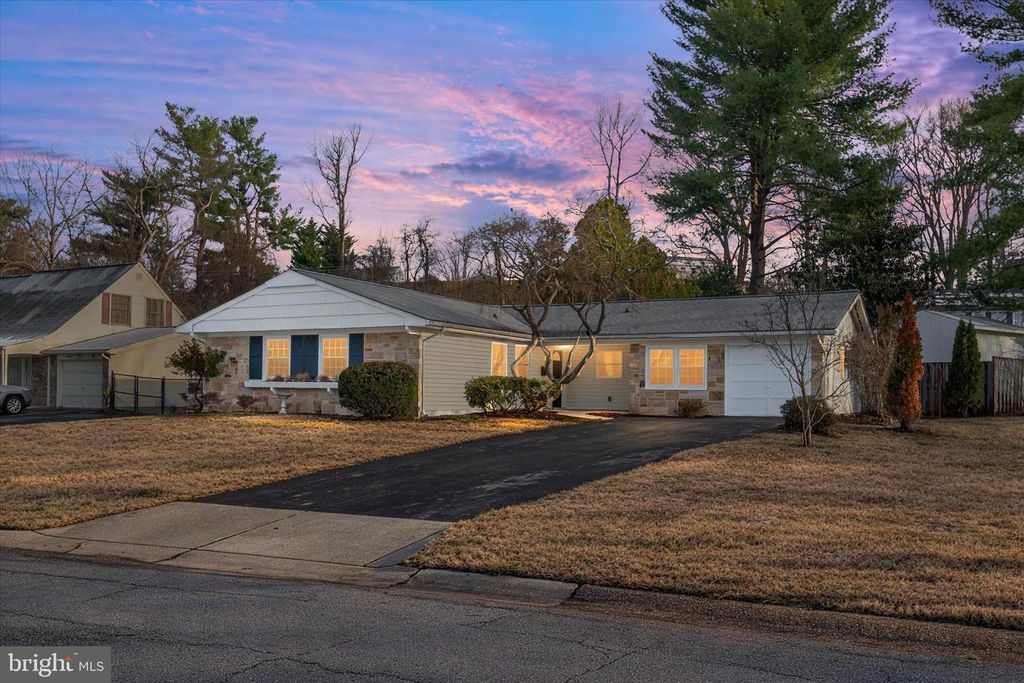 12602 KAVANAUGH LN, Bowie, MD 20715