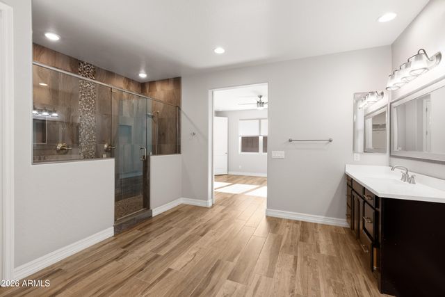 3019 W TUMBLEWEED Drive, Phoenix, AZ 85085