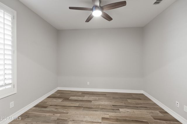 3019 W TUMBLEWEED Drive, Phoenix, AZ 85085