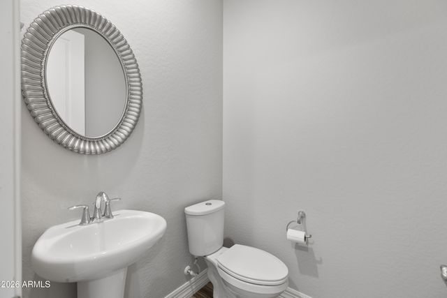 3019 W TUMBLEWEED Drive, Phoenix, AZ 85085