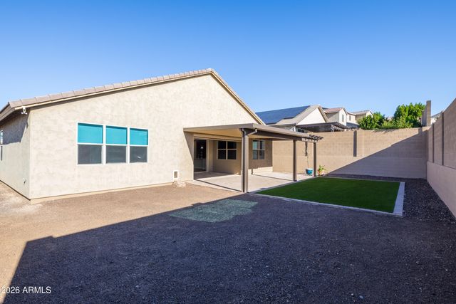 3019 W TUMBLEWEED Drive, Phoenix, AZ 85085