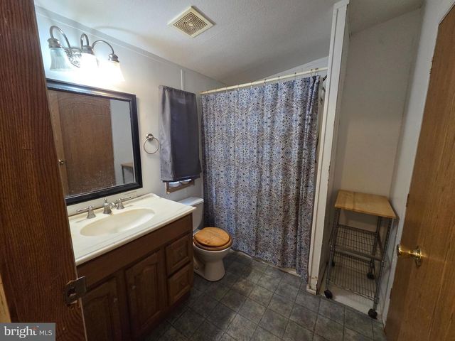 8 EAST CIRCLE DR, Port Deposit, MD 21904