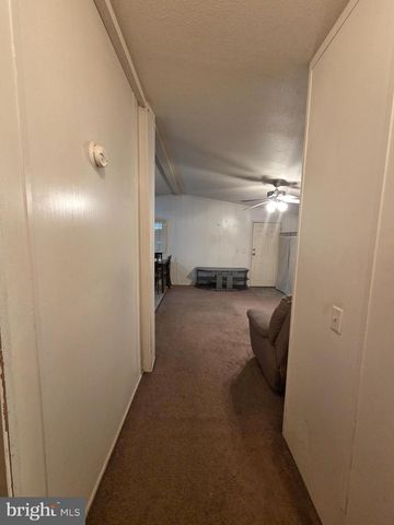 8 EAST CIRCLE DR, Port Deposit, MD 21904