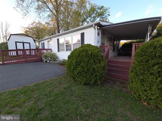 8 EAST CIRCLE DR, Port Deposit, MD 21904