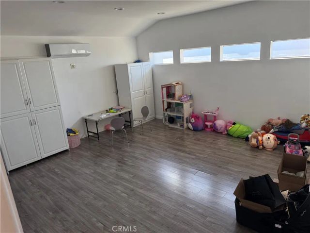 8126 Matilija, Panorama City, CA 91402