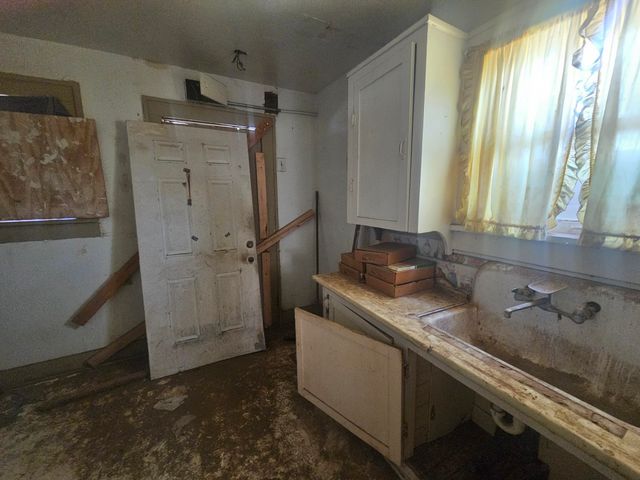 1512 18th Street, Lubbock, TX 79401