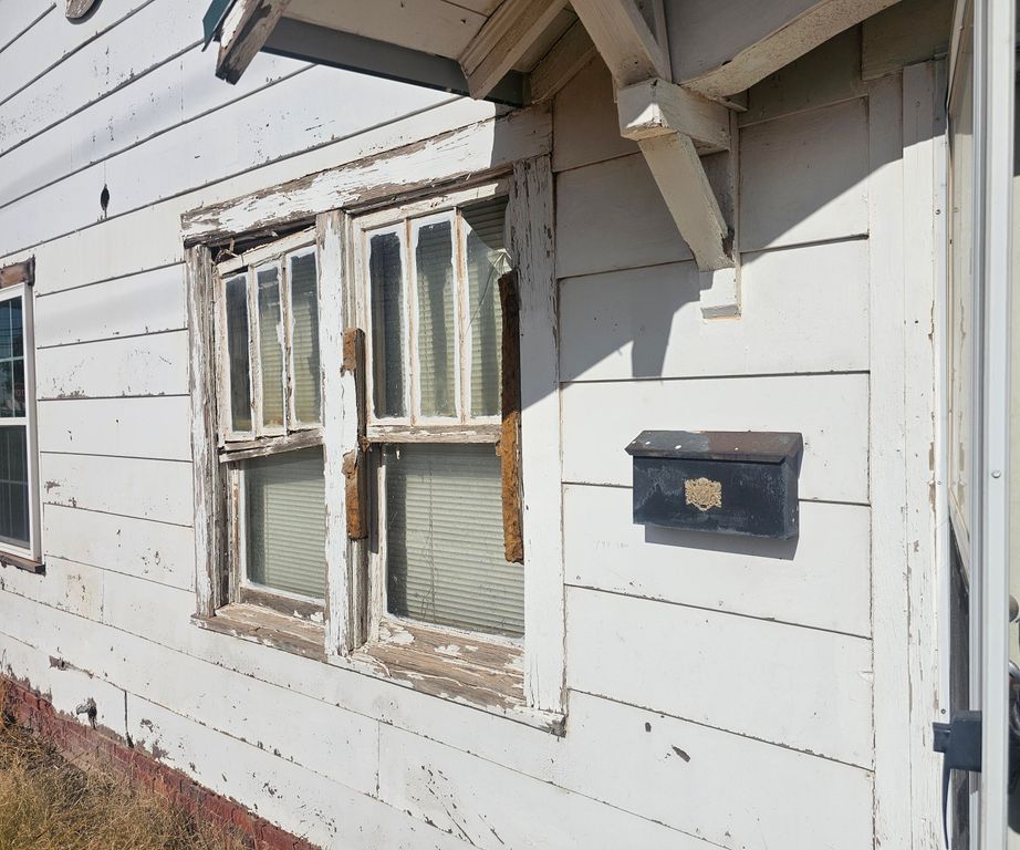 1512 18th Street, Lubbock, TX 79401