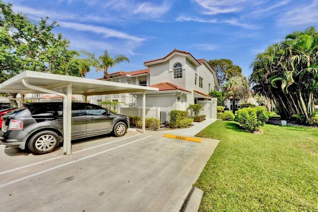 7669 Springwater Place 202, Boynton Beach, FL 33437