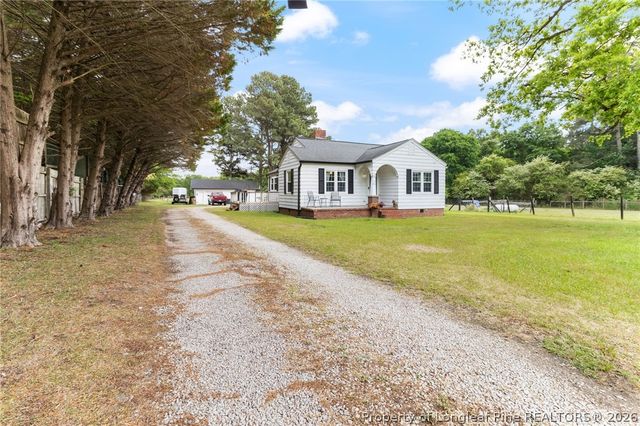 15951 Us Highway 15 501 Highway, Aberdeen, NC 28315