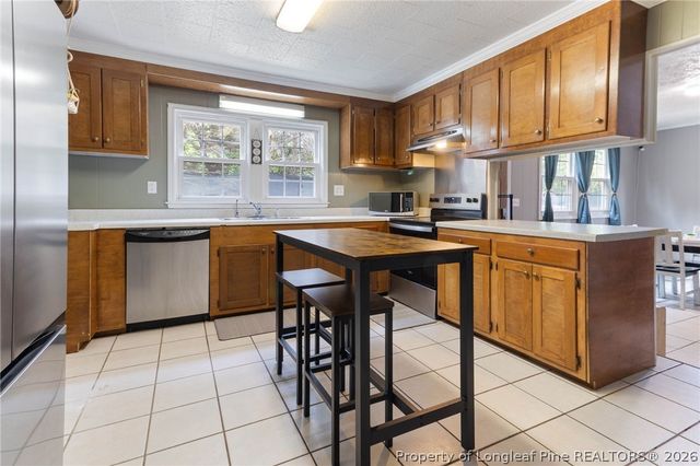 15951 Us Highway 15 501 Highway, Aberdeen, NC 28315