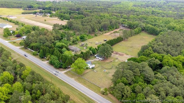 15951 Us Highway 15 501 Highway, Aberdeen, NC 28315