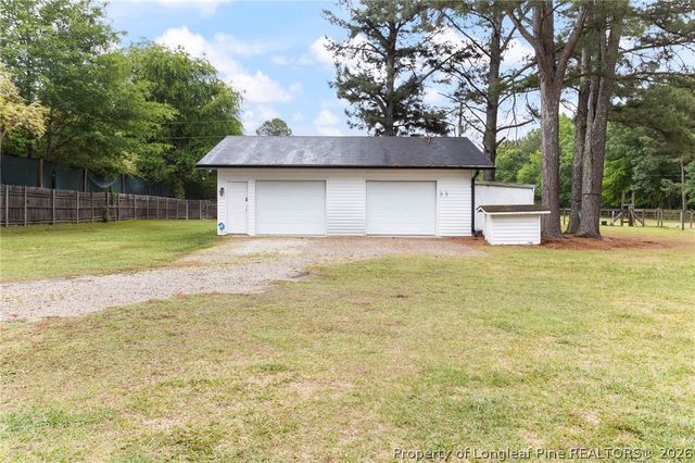 15951 Us Highway 15 501 Highway, Aberdeen, NC 28315
