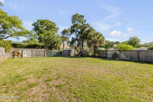 113 Hotel Avenue, Edgewater, FL 32132