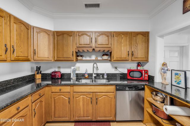 113 Hotel Avenue, Edgewater, FL 32132