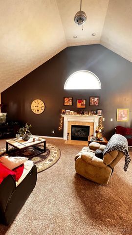 420 Lake Shore Drive, Lebanon, OH 45036