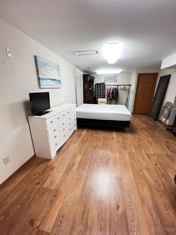 420 Lake Shore Drive, Lebanon, OH 45036