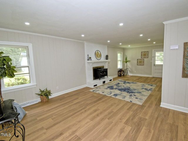 906 Perry Road, Zebulon, NC 27597