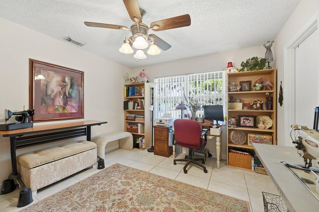 1100 Fleetwood Lane, Fort Pierce, FL 34982