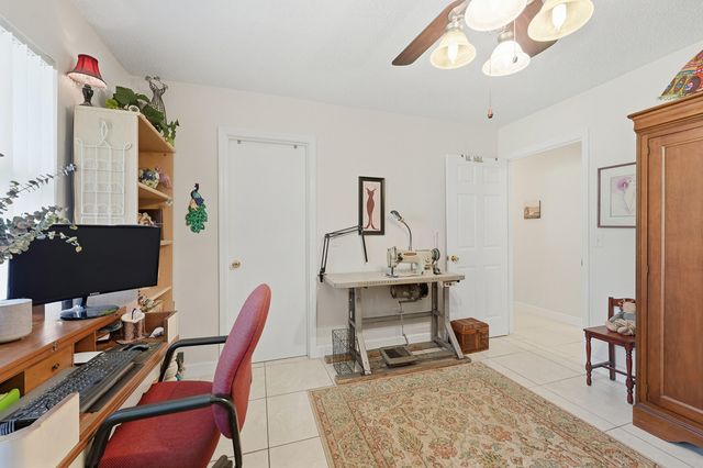 1100 Fleetwood Lane, Fort Pierce, FL 34982