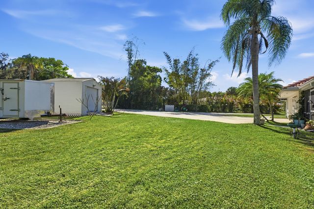 1100 Fleetwood Lane, Fort Pierce, FL 34982