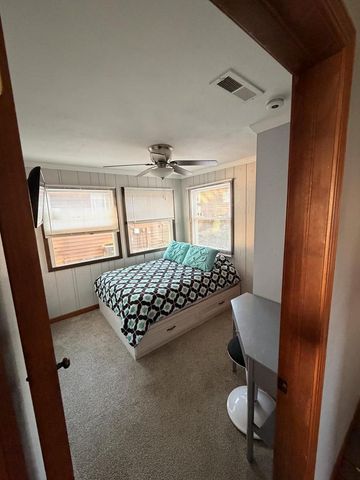 11605 N Lake STREET, Milton, WI 53563