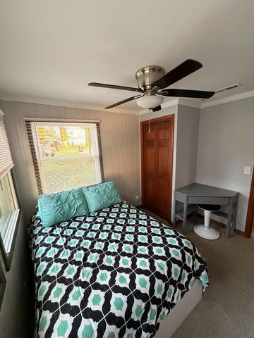 11605 N Lake STREET, Milton, WI 53563