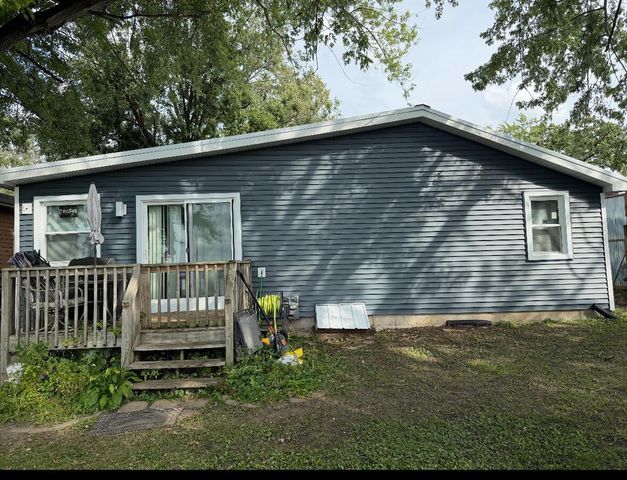 11605 N Lake STREET, Milton, WI 53563