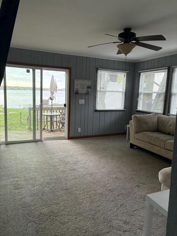 11605 N Lake STREET, Milton, WI 53563