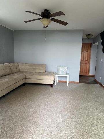 11605 N Lake STREET, Milton, WI 53563