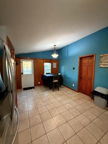 11605 N Lake STREET, Milton, WI 53563