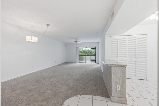 9633 Riverside Drive E3, Coral Springs, FL 33071