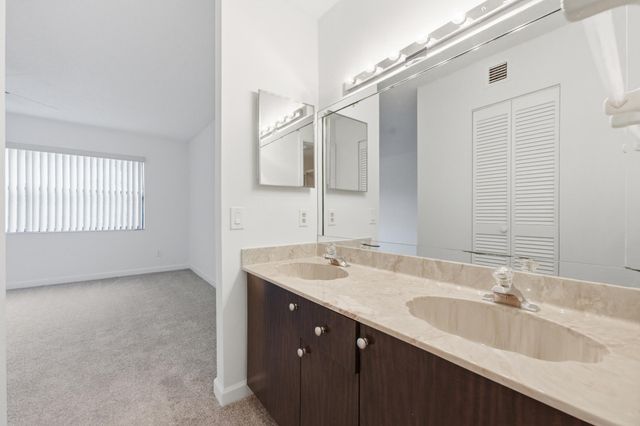 9633 Riverside Drive E3, Coral Springs, FL 33071