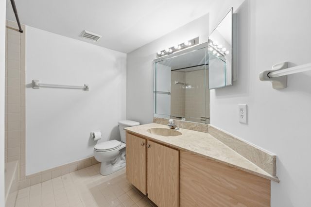 9633 Riverside Drive E3, Coral Springs, FL 33071