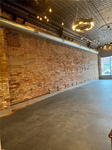 201 North Ave, Millvale, PA 15209