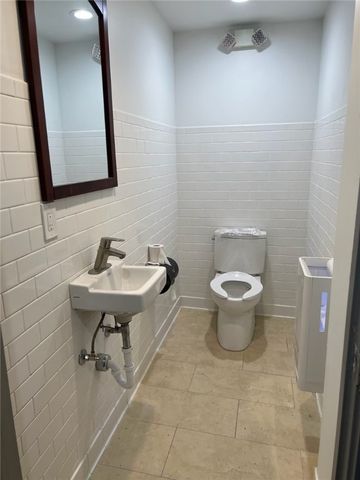 201 North Ave, Millvale, PA 15209