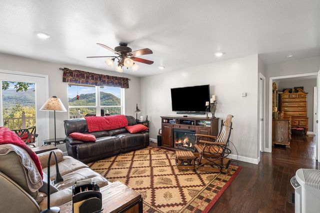 619 Pounding Mill Loop, Hayesville, NC 28904