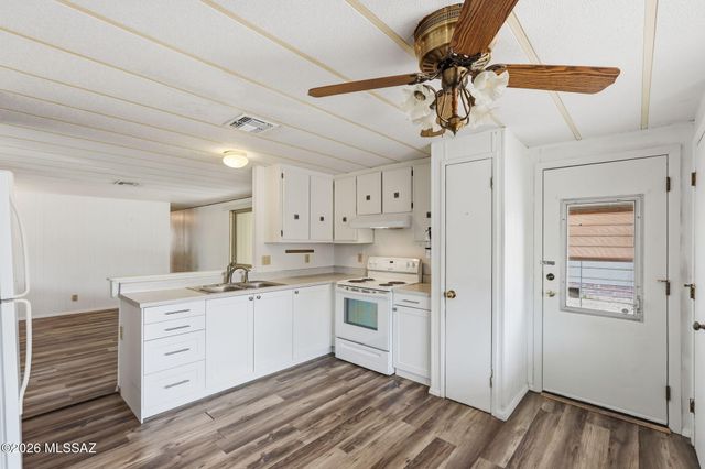 5441 W Lazy Heart Street, Tucson, AZ 85713