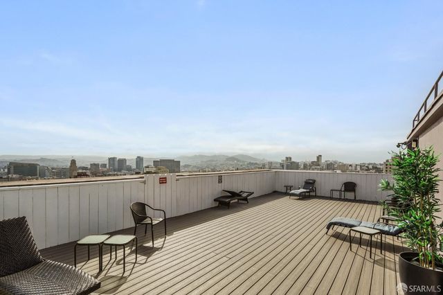 1001 Pine Street 1211, San Francisco, CA 94109