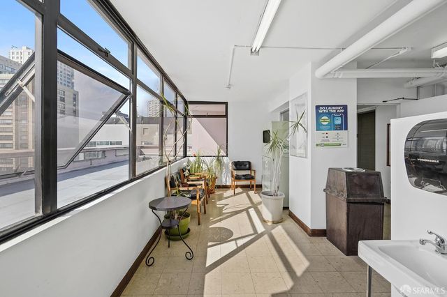 1001 Pine Street 1211, San Francisco, CA 94109