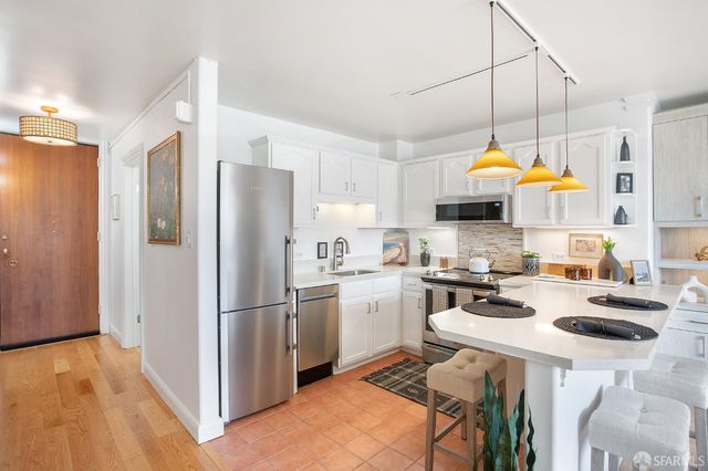 1001 Pine Street 1211, San Francisco, CA 94109