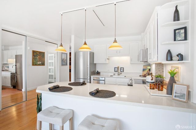 1001 Pine Street 1211, San Francisco, CA 94109