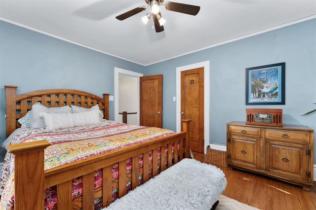 212 Mckinley Avenue, Eau Claire, WI 54701