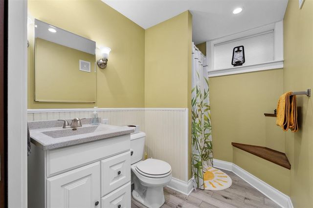 212 Mckinley Avenue, Eau Claire, WI 54701
